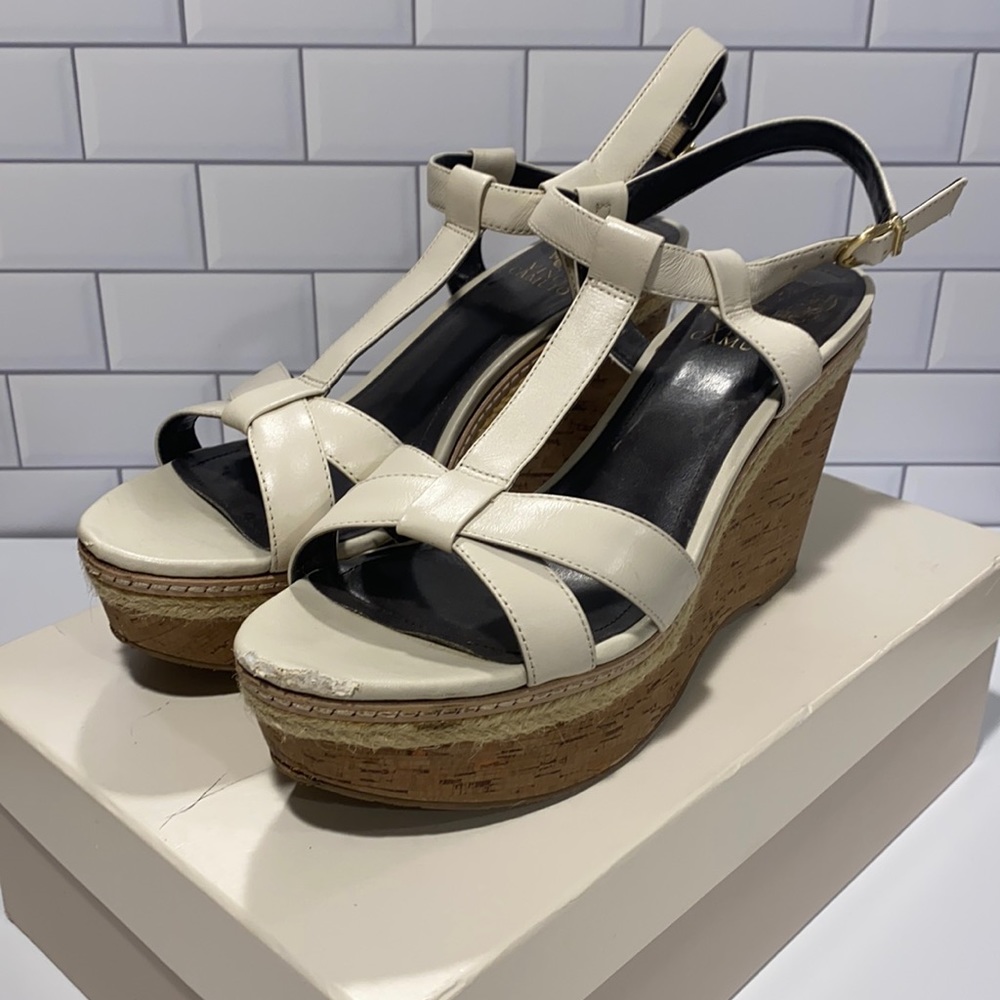 Vince Camuto Wedges